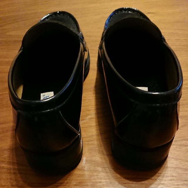 HARUTA(ハルタ)のハルタ、HARUTA、レディース黒２４、５cmEEE幅広、通学   レディースの靴/シューズ(ローファー/革靴)の商品写真