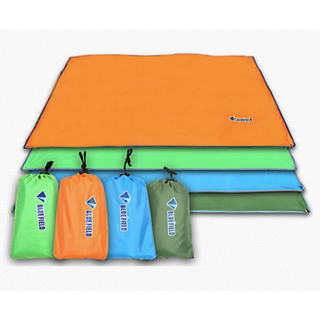 【XSサイズ限定！】新品 折りたたみ レジャーシート 全4色 115×220cm(テント/タープ)