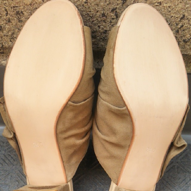 BABYLONE(バビロン)のゆづゆづさん専用BABYLONE 　サンダル24cm レディースの靴/シューズ(サンダル)の商品写真