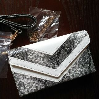 セシルマクビー(CECIL McBEE)の★CECIL McBEE★スマホケース★新品(iPhoneケース)