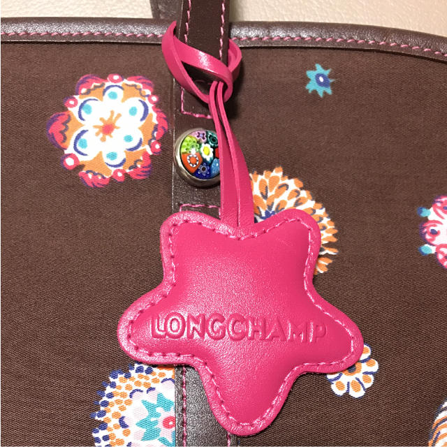 LONGCHAMP(ロンシャン)のpique様専用Longchampチャーム付きバック レディースのバッグ(トートバッグ)の商品写真