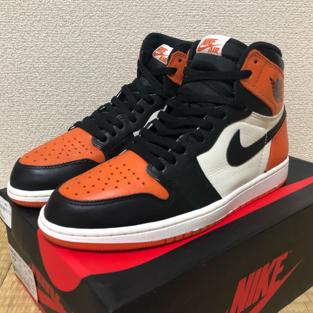 国内正規総代理店アイテム】 NIKE - kuro 様 専用 スニーカー - hesnor.com