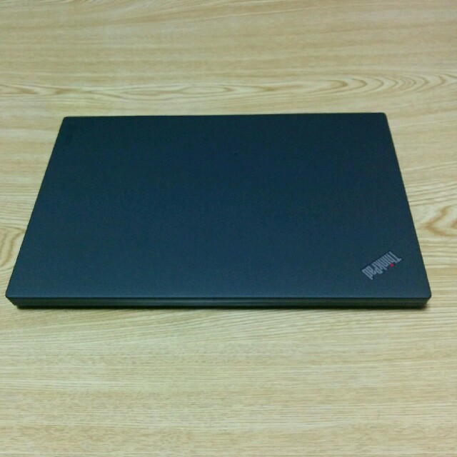 ThinkPad X260/Core i5/8GB/ssd 240GB-
