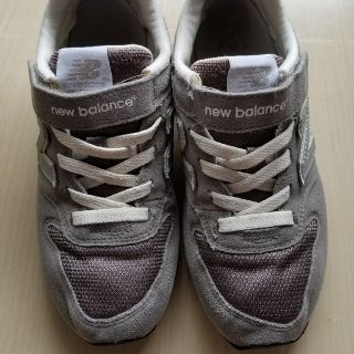 ニューバランス(New Balance)の♪ニューバランス グレー 21㎝♪(スニーカー)