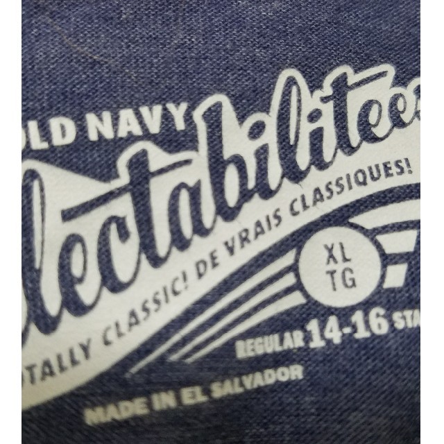 Old Navy(オールドネイビー)のｵｰﾙﾄﾞﾈｲﾋﾞｰ　アベンジャーズ　Tシャツ レディースのトップス(Tシャツ(半袖/袖なし))の商品写真