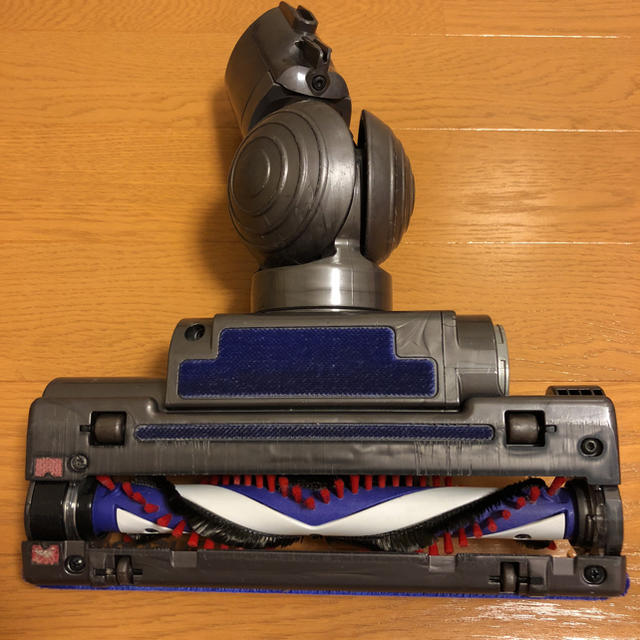 Dyson(ダイソン)のダイソン DC36 カーボンファイバーブラシ ツールブラシ付 ☆美品☆ スマホ/家電/カメラの生活家電(掃除機)の商品写真