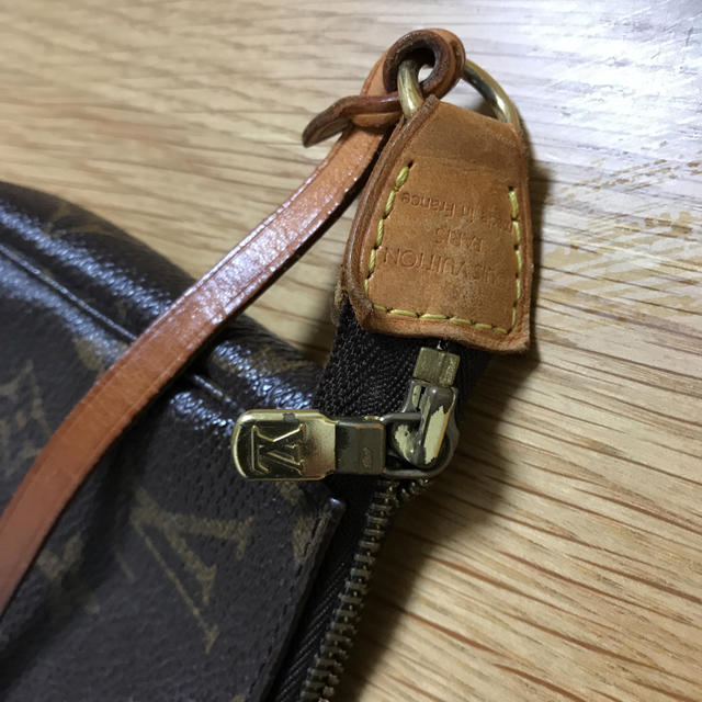 LOUIS VUITTON(ルイヴィトン)のルイヴィトン アクセサリーポーチ レディースのバッグ(ハンドバッグ)の商品写真