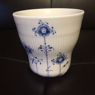 ロイヤルコペンハーゲン(ROYAL COPENHAGEN)のロイヤルコペンハーゲン ブルーエレメンツ スタイルカップ 中古 美品(食器)