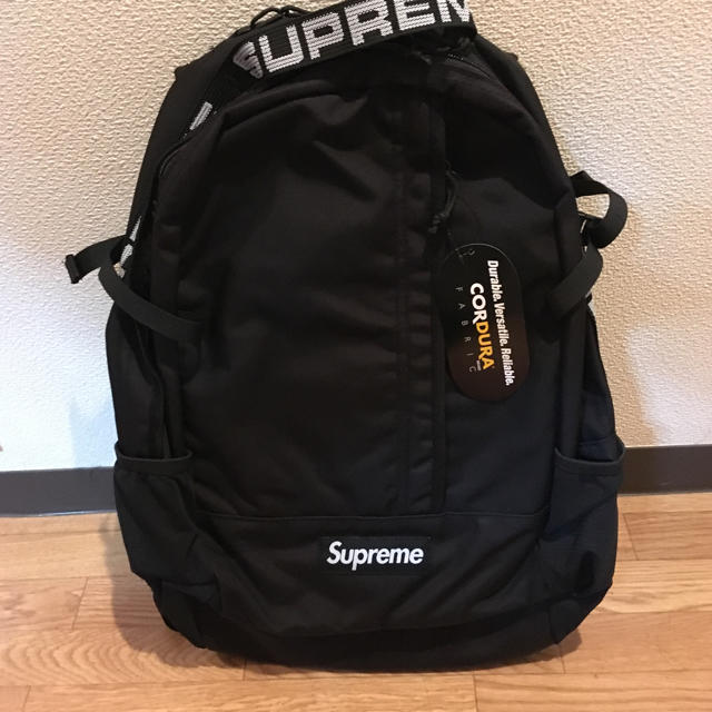 シュプリーム　18ss 黒Backpack