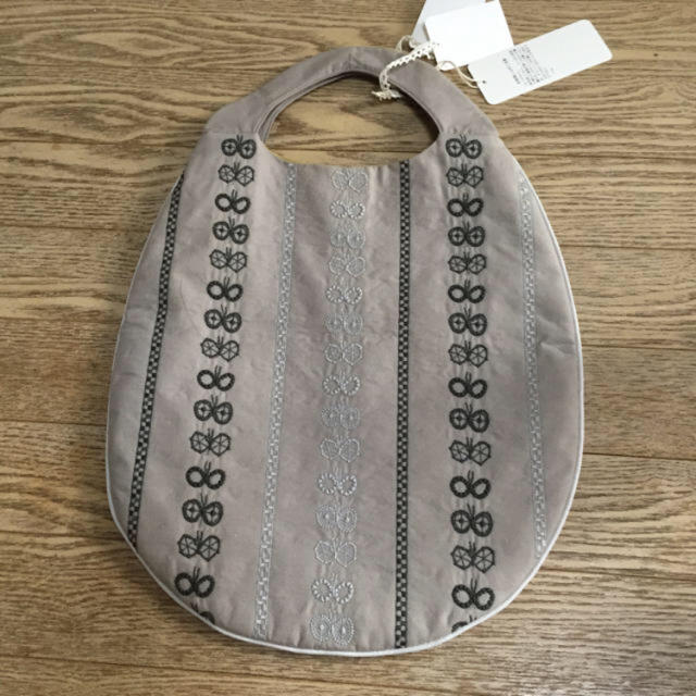 ミナ ペルホネン chiyo エッグバッグ 新品 未使用 タグ付きegg bag