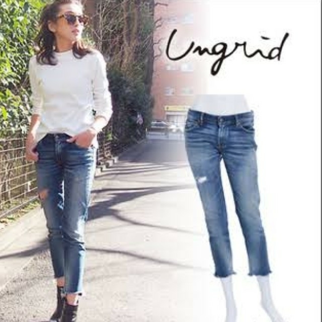 Ungrid(アングリッド)のUngrid クラッシュフレイドヘムストスリ24 レディースのパンツ(スキニーパンツ)の商品写真