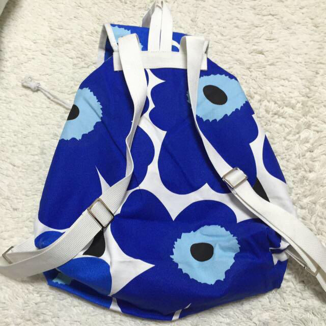 marimekko(マリメッコ)のmarimekko ウニッコリュック 青 レディースのバッグ(リュック/バックパック)の商品写真