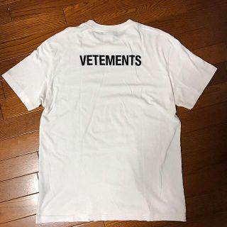 Balenciaga - 正規品 vetements ヴェトモン STAFF タグ付き Lサイズの通販｜ラクマ