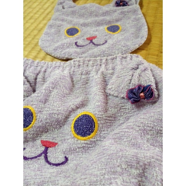 ANNA SUI mini(アナスイミニ)のアナスイミニ 猫ちゃん スタイ ブルマ セット キッズ/ベビー/マタニティのベビー服(~85cm)(パンツ)の商品写真