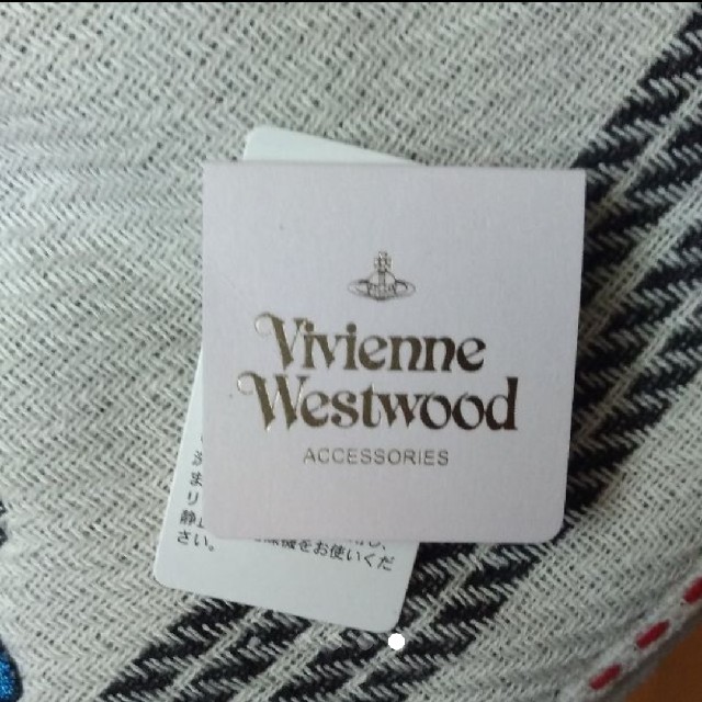 Vivienne Westwood(ヴィヴィアンウエストウッド)の☆新品☆ヴィヴィアン　タオルハンカチ レディースのファッション小物(ハンカチ)の商品写真