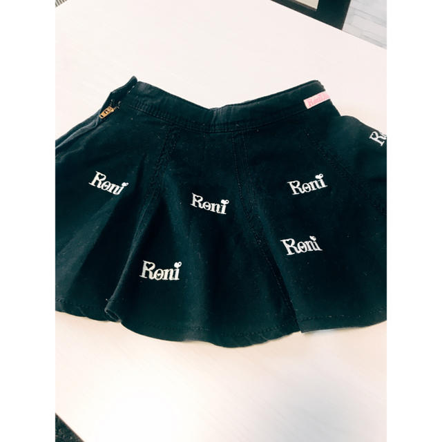 RONI(ロニィ)のRoniスカート キッズ/ベビー/マタニティのキッズ服女の子用(90cm~)(スカート)の商品写真