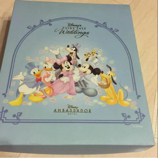 Disney(ディズニー)のディズニー グラス 非売品 アンバサダーホテル エンタメ/ホビーのおもちゃ/ぬいぐるみ(キャラクターグッズ)の商品写真