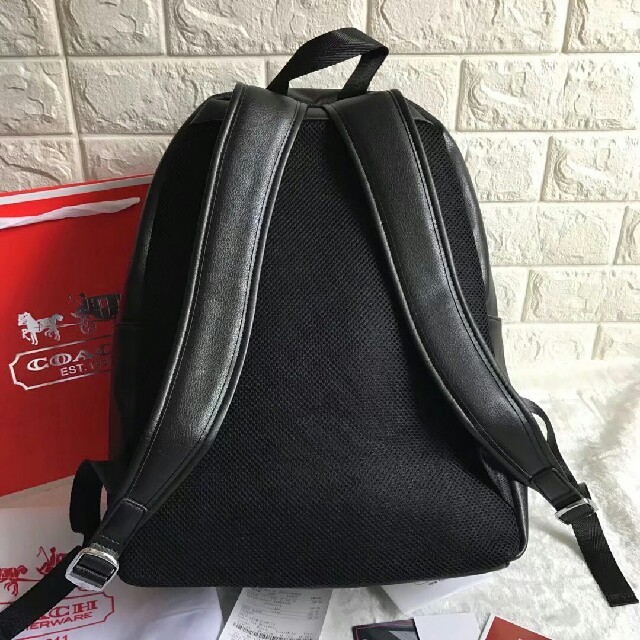 正規品コーチ F54786♡大人気レザーリュック♡黒!最終値下げ! 正規品コーチ F54786♡大人気レザーリュック♡黒!最終値下げ!
