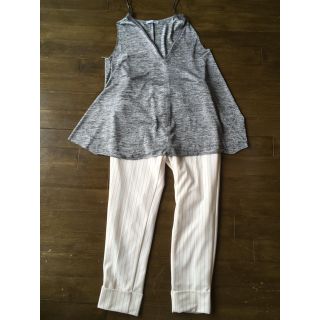 ザラ(ZARA)のZARA カットソー グレー ノースリーブ Vネック とろみ チュニック(カットソー(半袖/袖なし))