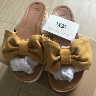 アグ(UGG)のアグ サンダルUS６ マスタードカラー 本物(サンダル)