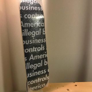 シュプリーム(Supreme)の【黒】Illegal Business Skateboard(スケートボード)