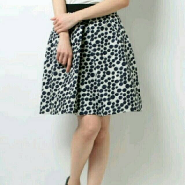 ANAYI(アナイ)のANAYI春夏スカート　クリーニング済 レディースのスカート(ひざ丈スカート)の商品写真