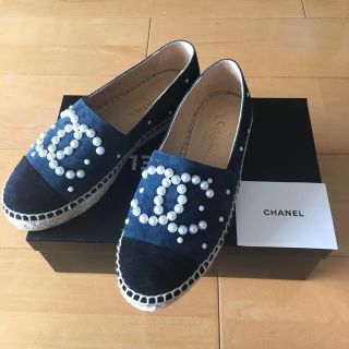 シャネル(CHANEL)のみかんみかん様専用 CHANEL パール エスパドリーユ   2017AWモデル(バレエシューズ)