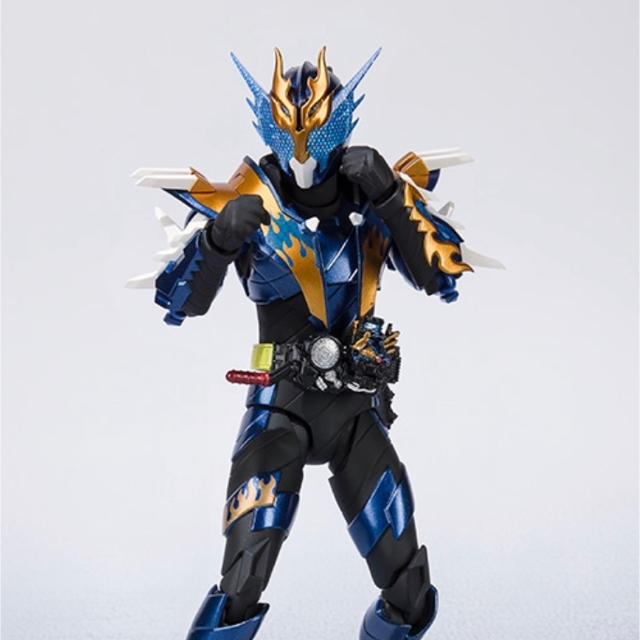 BANDAI(バンダイ)の未開封 S.H.Figuarts 仮面ライダークローズ フィギュアーツ エンタメ/ホビーのフィギュア(特撮)の商品写真