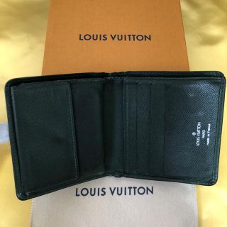 LOUIS VUITTON - 【ルイヴィトン】二つ折り財布 グリーン タイガ