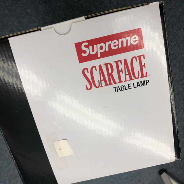 国内正規品 SUPREME SCARFACE TABLE LAMP