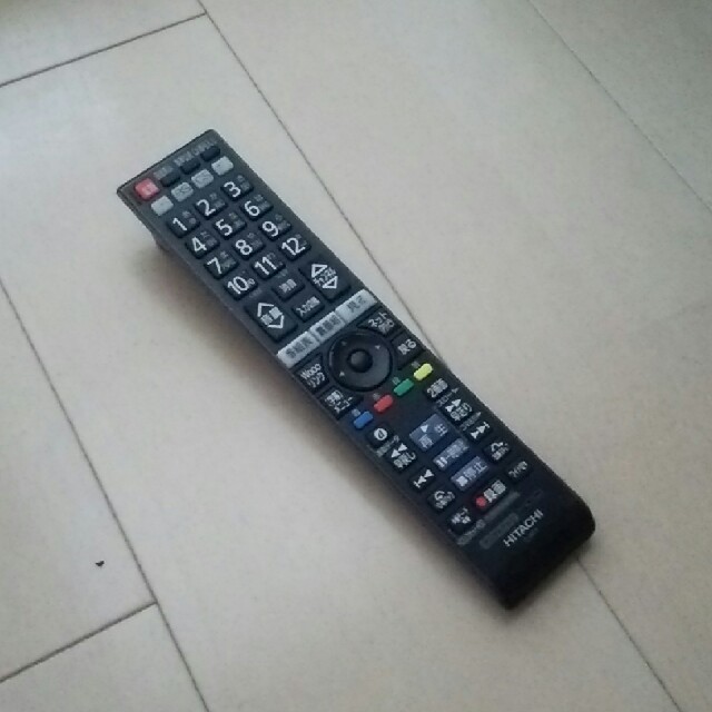 日立(ヒタチ)のテレビ リモコン HITACHI スマホ/家電/カメラのテレビ/映像機器(テレビ)の商品写真