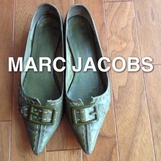 マークジェイコブス(MARC JACOBS)の値下！マーク★バックル付グリーンパンプス(ハイヒール/パンプス)