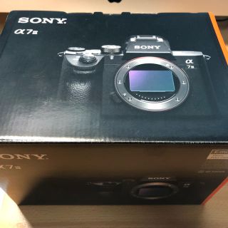 ソニー(SONY)のSONY α7 III ILCE-7M3 ボディ(新品未使用)(ミラーレス一眼)