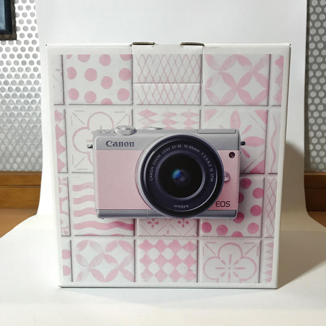 ★極美品★Canon キャノン EOS M100 リミテッドピンク