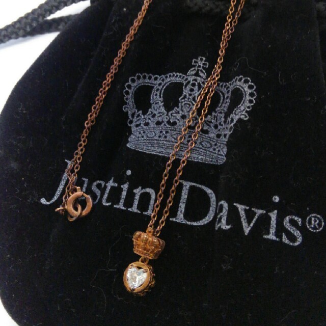 Justin Davis(ジャスティンデイビス)のcherie/heartネックレス ピンクフィニッシュ レディースのアクセサリー(ネックレス)の商品写真