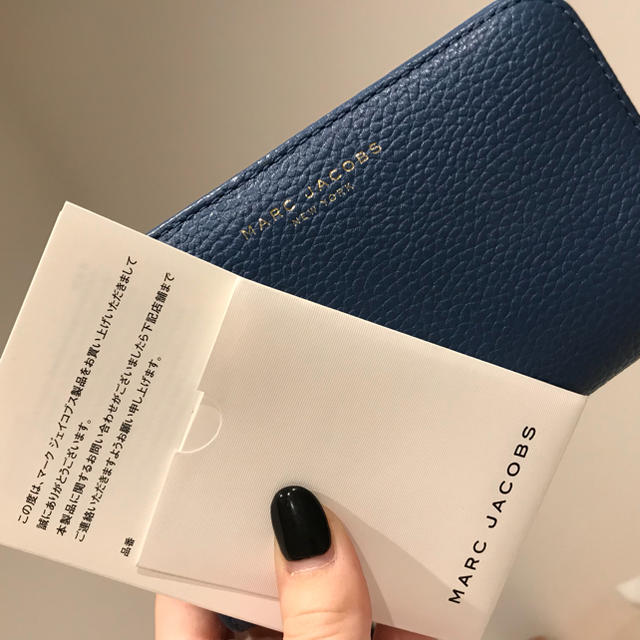 MARC BY MARC JACOBS(マークバイマークジェイコブス)のmarc by marc jacobs 財布 レディースのファッション小物(財布)の商品写真