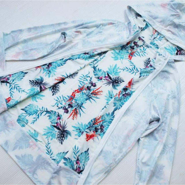 ロキシー ラッシュガード UPF50+ 指穴あり L 定価9,720円 | www