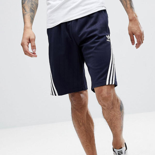 adidas - 【Mサイズ】新品未使用タグ付き adidas ハーフパンツ