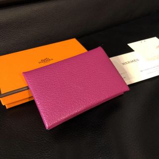 エルメス(Hermes)のmico様専用 HERMES カルヴィ ローズパープル(名刺入れ/定期入れ)