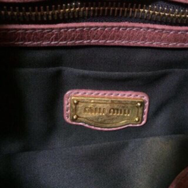 miumiu(ミュウミュウ)のあやん様 お取置き中 レディースのバッグ(ハンドバッグ)の商品写真