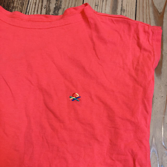 Santa Monica(サンタモニカ)のused ベネトン ロゴトップス レディースのトップス(Tシャツ(半袖/袖なし))の商品写真