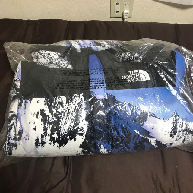 Supreme(シュプリーム)の supreme north face baltoro jacket M 雪山 メンズのジャケット/アウター(ダウンジャケット)の商品写真