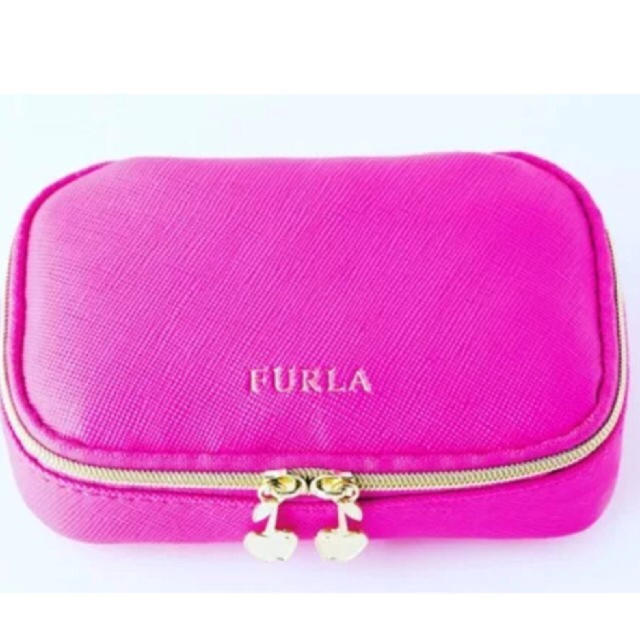 Furla(フルラ)のMORE 5月号 付録 FURLA フルラ マルチジュエリーポーチ エンタメ/ホビーの雑誌(ファッション)の商品写真