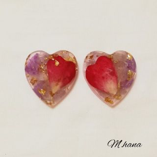 大ぶりflowerピアス　イヤリング(ピアス)