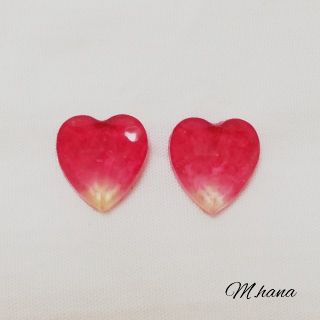 ミニバラハートピアス　イヤリング(ピアス)