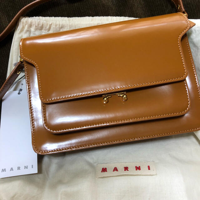 【値下げ】MARNI マルニ ショルダーバッグ トランクバッグ