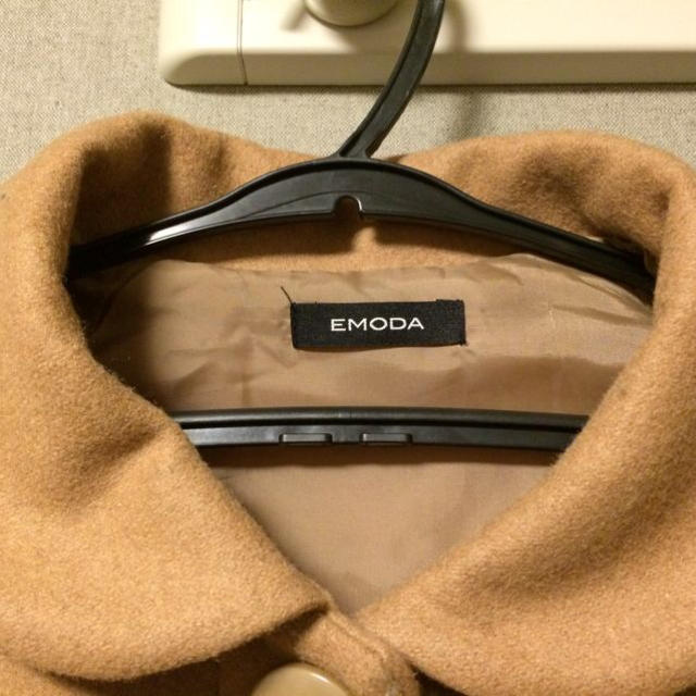 EMODA(エモダ)のEMODA ポンチョ風ウールコート レディースのジャケット/アウター(ポンチョ)の商品写真