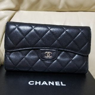 シャネル(CHANEL)の　完売しました(｡-人-｡)　　　　　CHANELマトラッセ長財布　黒(長財布)