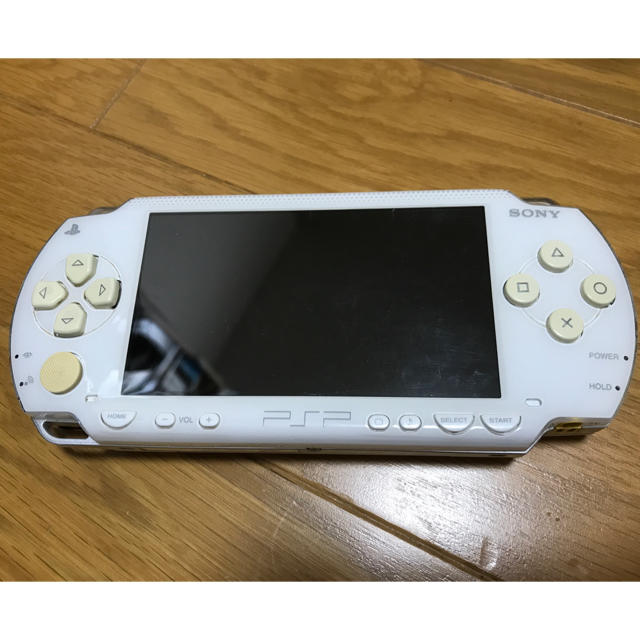 PlayStation Portable(プレイステーションポータブル)のPSP 本体 ゲーム機 ソフト セット エンタメ/ホビーのゲームソフト/ゲーム機本体(携帯用ゲーム機本体)の商品写真