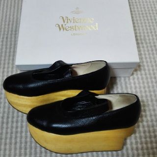 ヴィヴィアンウエストウッド(Vivienne Westwood)のVIVIENNE  WESTWOOD  美品!  (ハイヒール/パンプス)